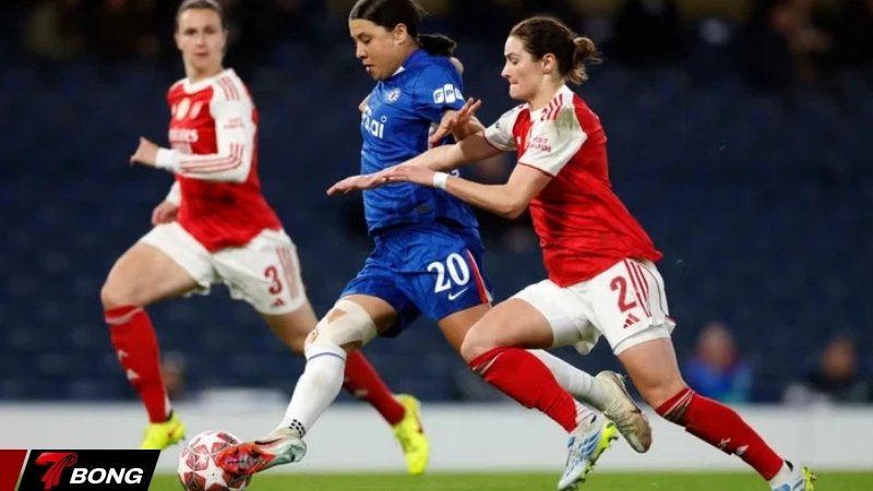 Cơn thịnh nộ và chiếc thẻ đỏ của Sonia Bompastor